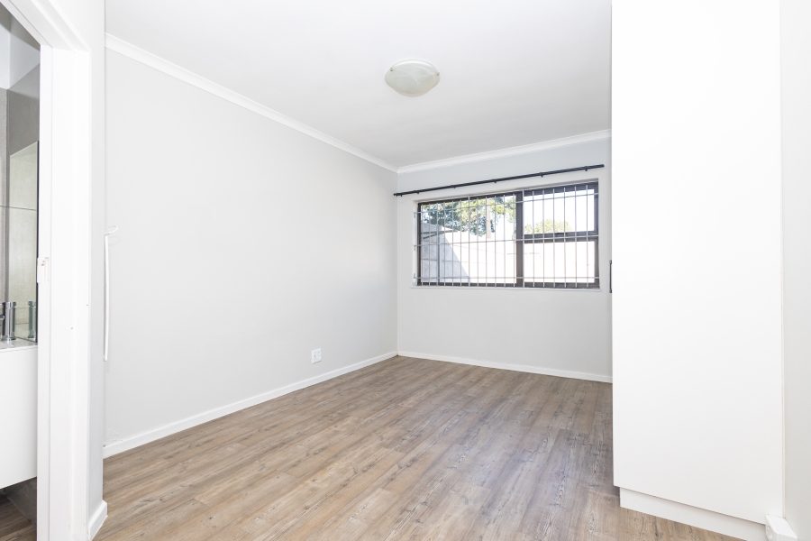 To Let 3 Bedroom Property for Rent in De Kuilen Western Cape